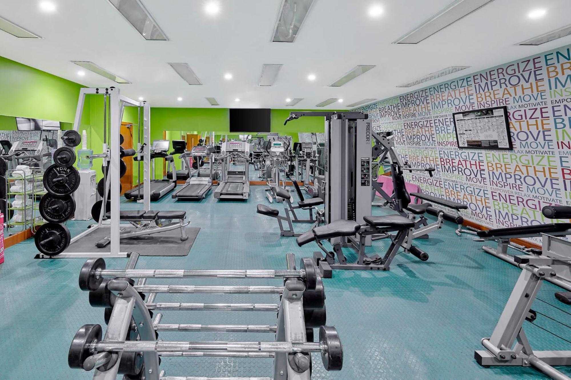 Holiday Inn Tabuk By Ihg Exterior photo