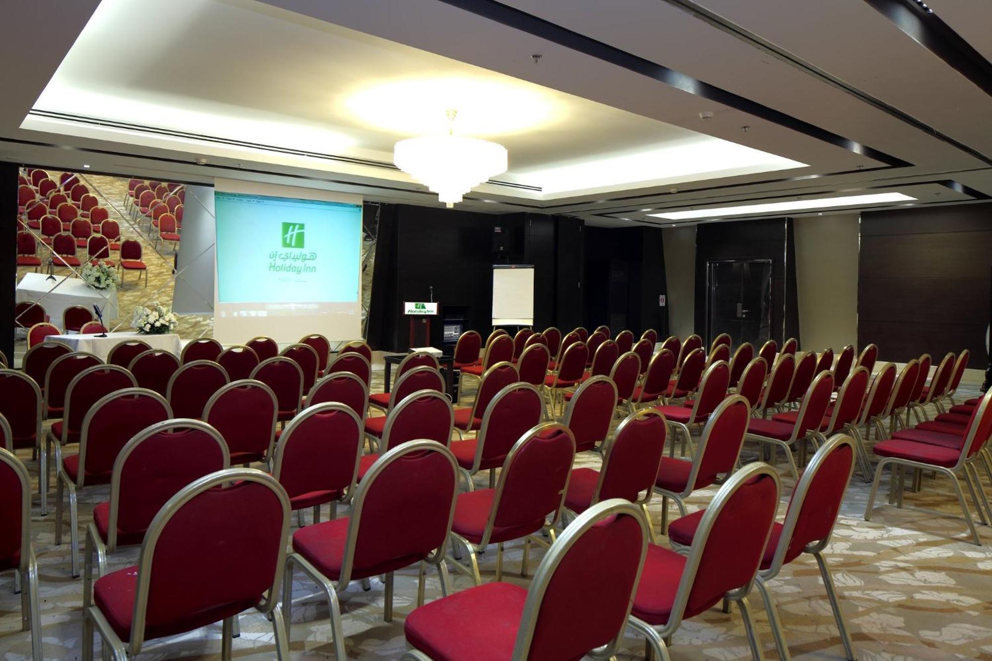 Holiday Inn Tabuk By Ihg Exterior photo